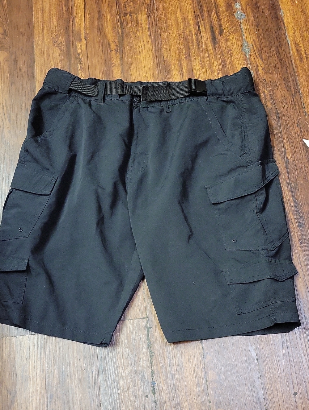 Plugg Men's Black Cargo Shorts 40